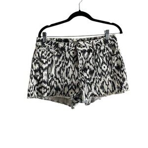 Dollhouse Women 12 Black White Aztec Printed Denim High Rise Cutoff Jean Shorts